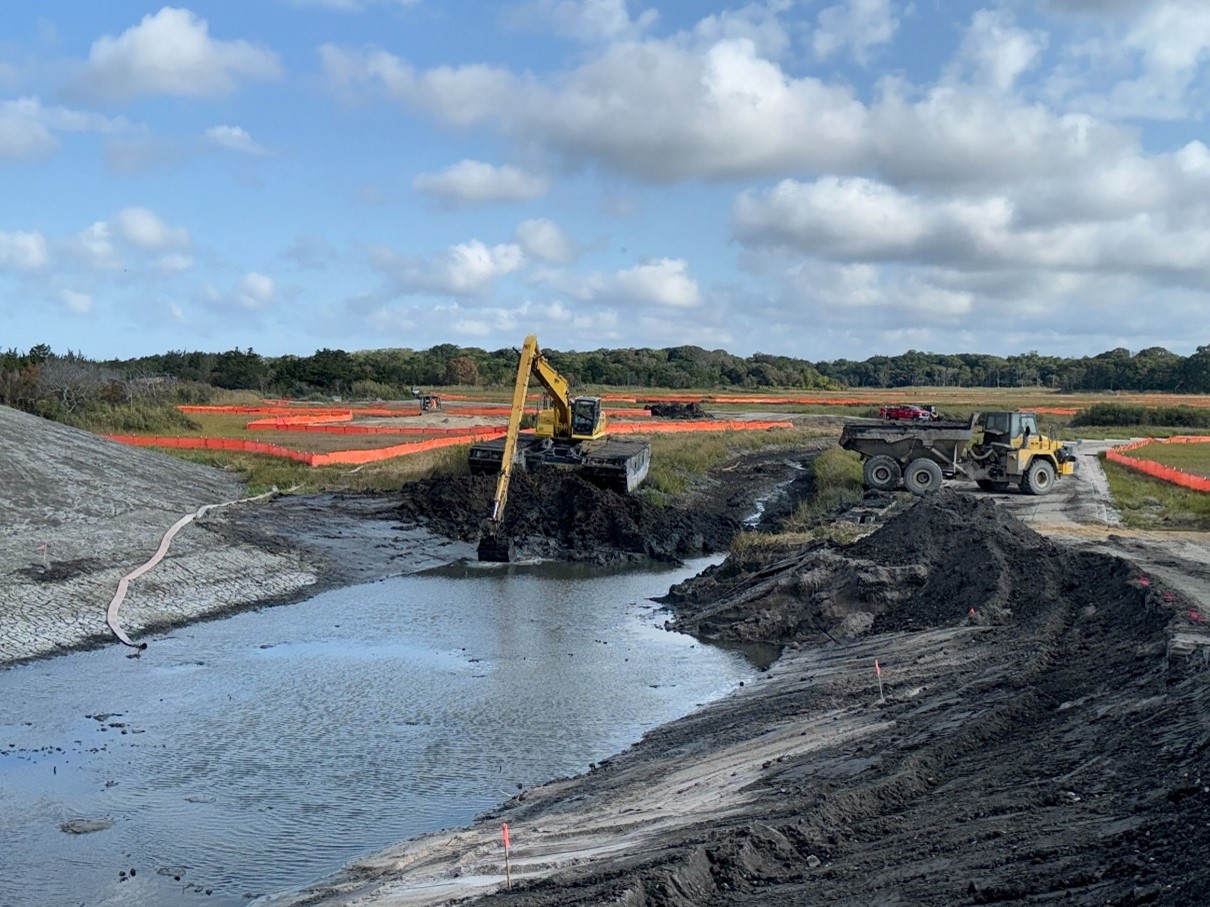 Excavation of the mainstem of Pond Creek toward the marsh interior – September 2024